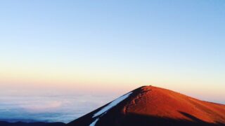 神の山マウナケア